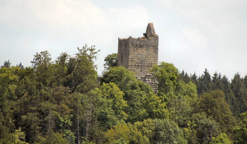 Burgruine Kallenberg, Germany